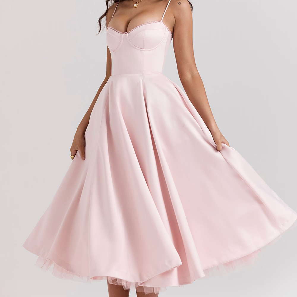 Women's - Elegant Slimming Dress - Lightweight Fabric - Flattering Fit for All Occasions - Timeless Style
