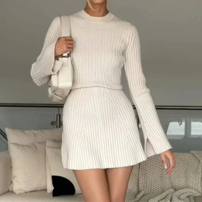 Women's - Cream Dress - Elegant Style