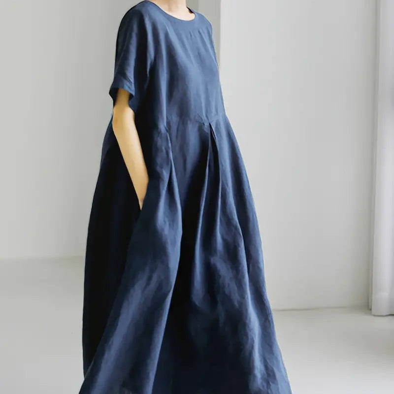 Women's - Elegant Dress - Lightweight Fabric - Ideal for Special Occasions - Timeless Style for Every Wardrobe