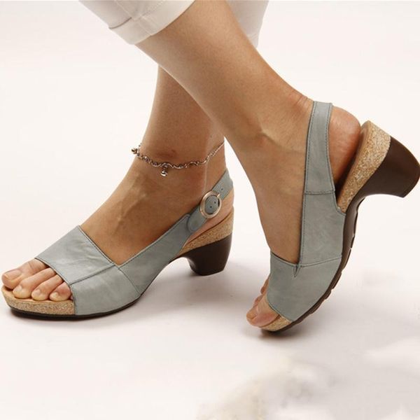 Women's - Elegant Comfort Slingback Sandals - Stylish & Versatile Footwear for Everyday Wear - Perfect for Summer Outings