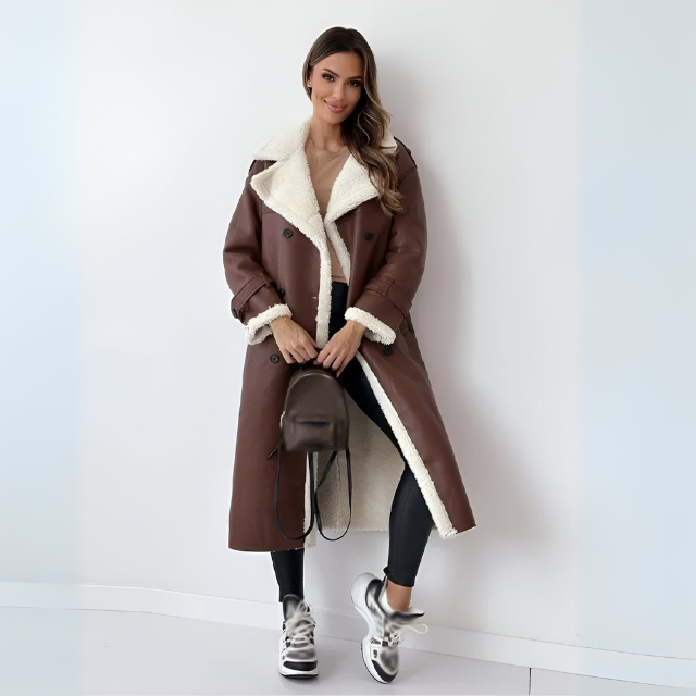 Women's - Collar Lapel Coat - Stylish Outerwear - Classic Design