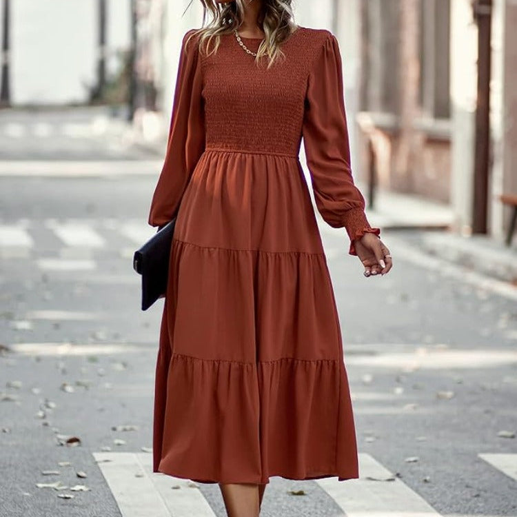 Women's - Trendy Dress - Comfortable Fabric - Stylish Everyday Wear for Any Occasion - Perfect for Every Wardrobe