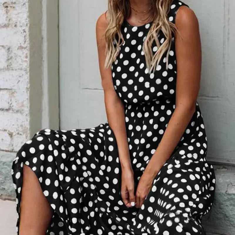 Women's - Sleeveless Polka Dot Maxi Dress - Chic Style