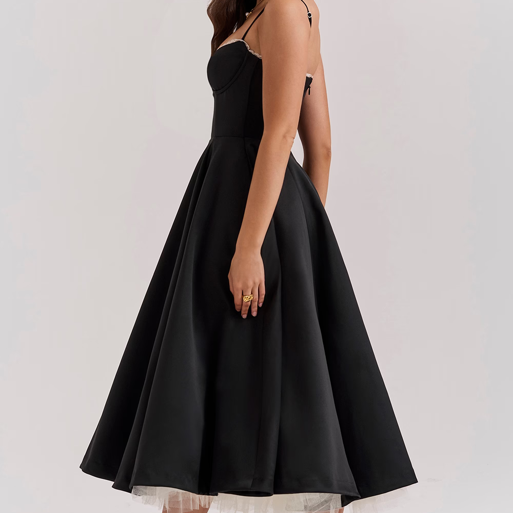 Women's - Elegant Slimming Dress - Lightweight Fabric - Flattering Fit for All Occasions - Timeless Style
