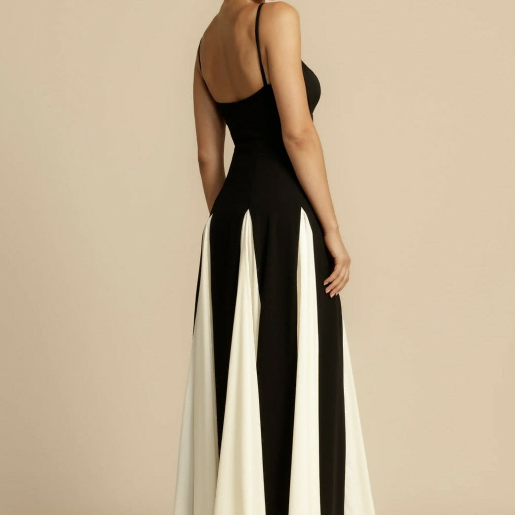 Women's - Black & White Maxi Dress - Elegant Design