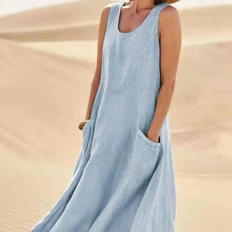 Women's - Chic Maxi Dress - Linen Fabric - Stylish with Convenient Pockets - Perfect for Summer Outings