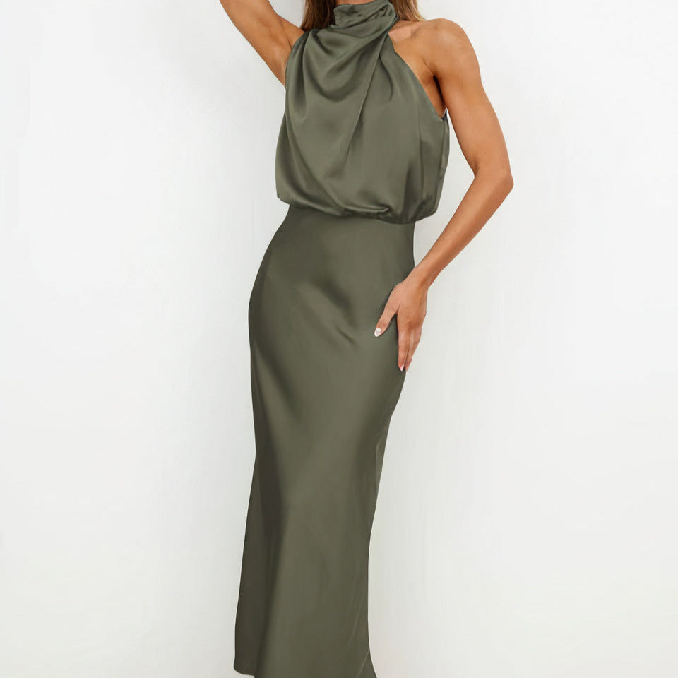 Women's - Elegant Halter Maxi Dress - Chic Style
