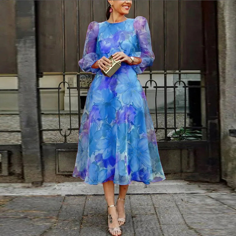 Women's - Chic Floral Summer Dress - Lightweight Fabric