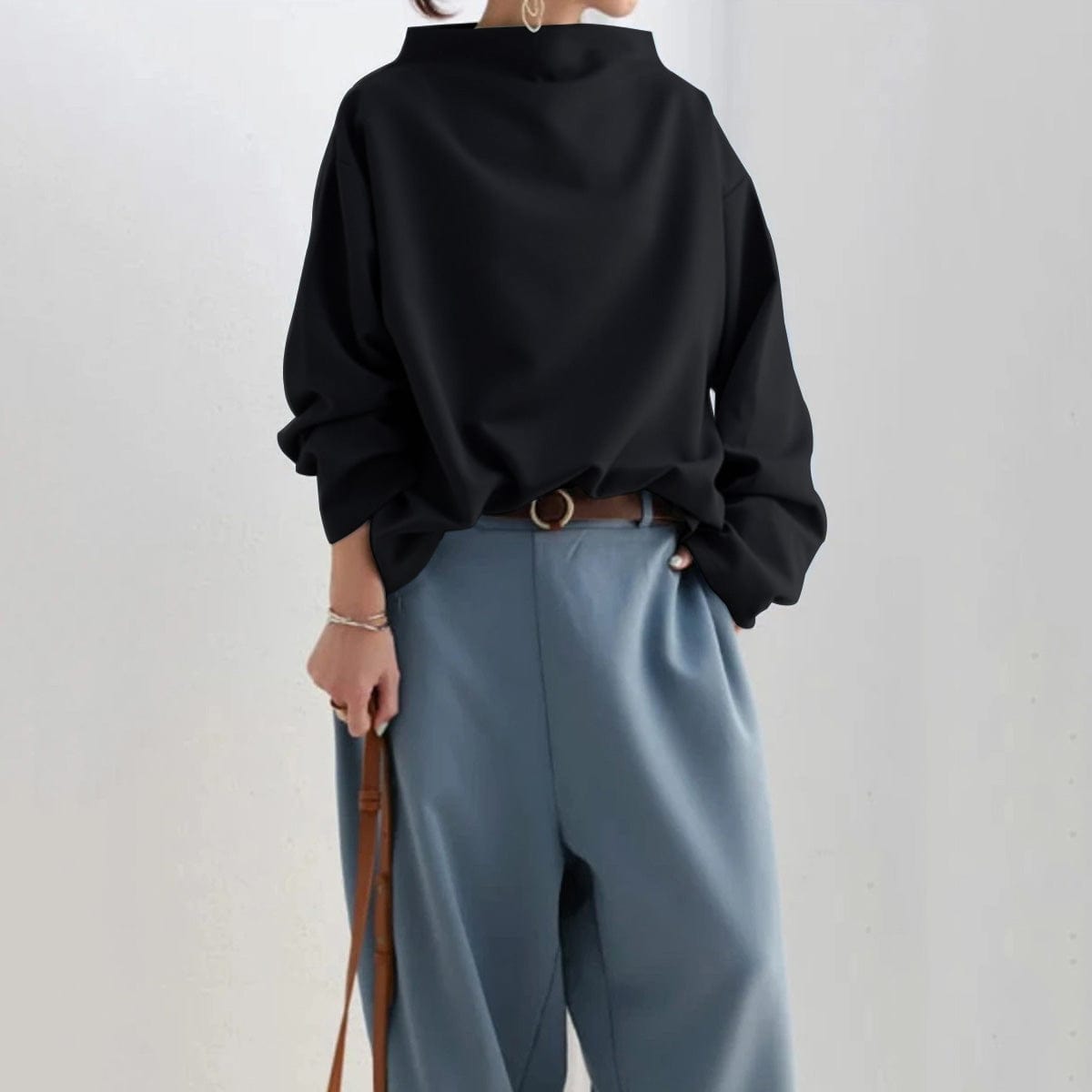Women's - High Neck Sweater – Cosy Knit – Casual Style