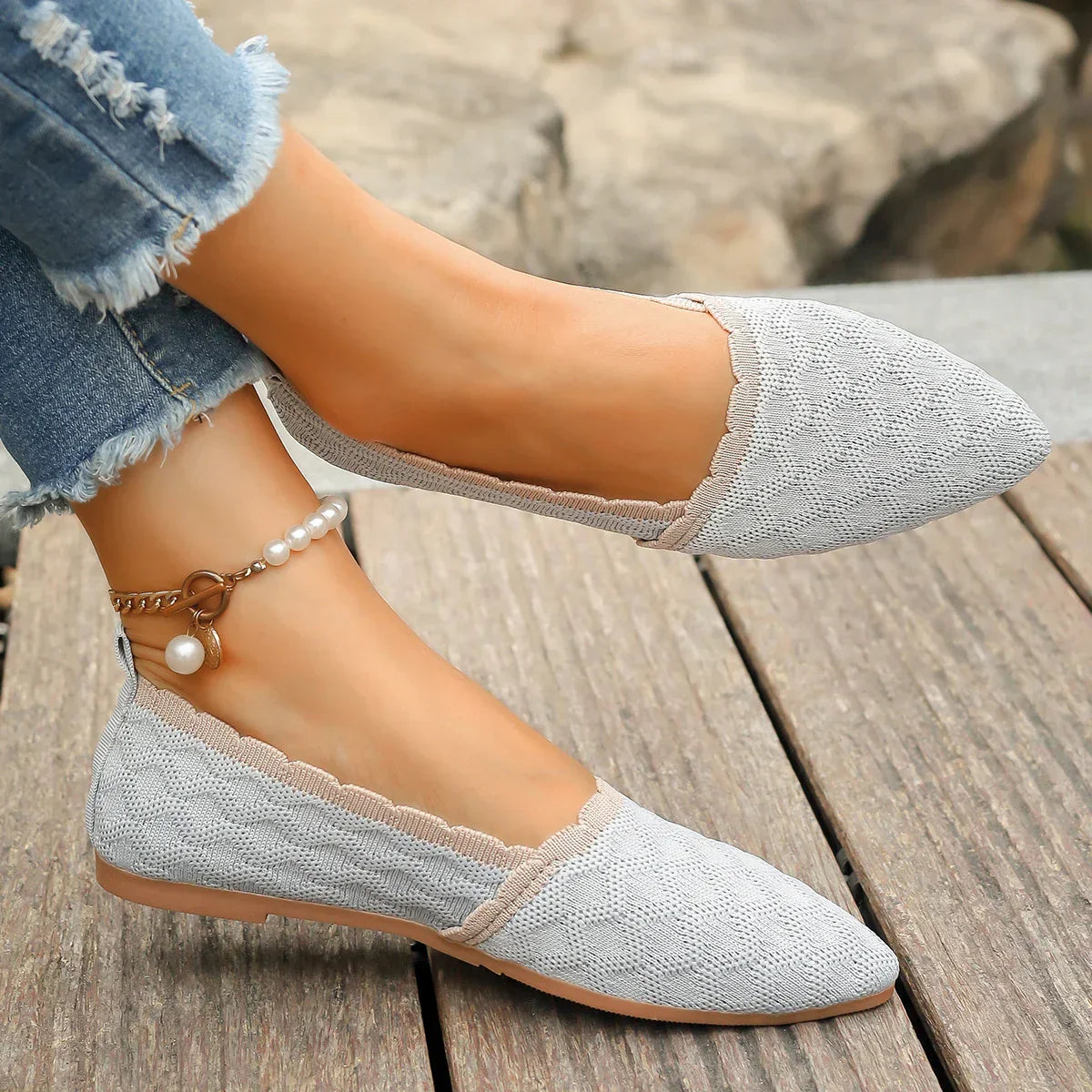 Women's - Knitted Flat Shoes - Comfortable & Stylish Footwear - Perfect for Everyday Wear