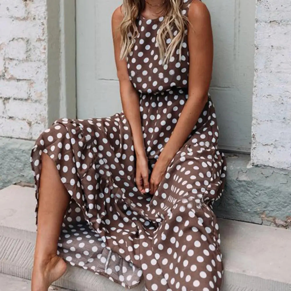 Women's - Sleeveless Polka Dot Maxi Dress - Chic Style