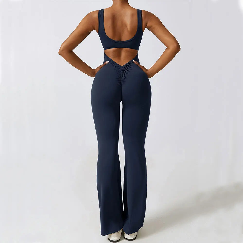 Women's - Flattering Contour Jumpsuit - Stylish Comfort - Perfect for Any Occasion - Trendy Women's Fashion