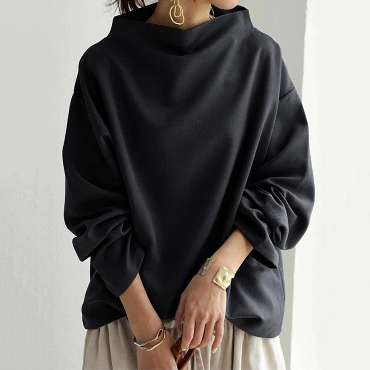 Women's - High Neck Sweater – Cosy Knit – Casual Style