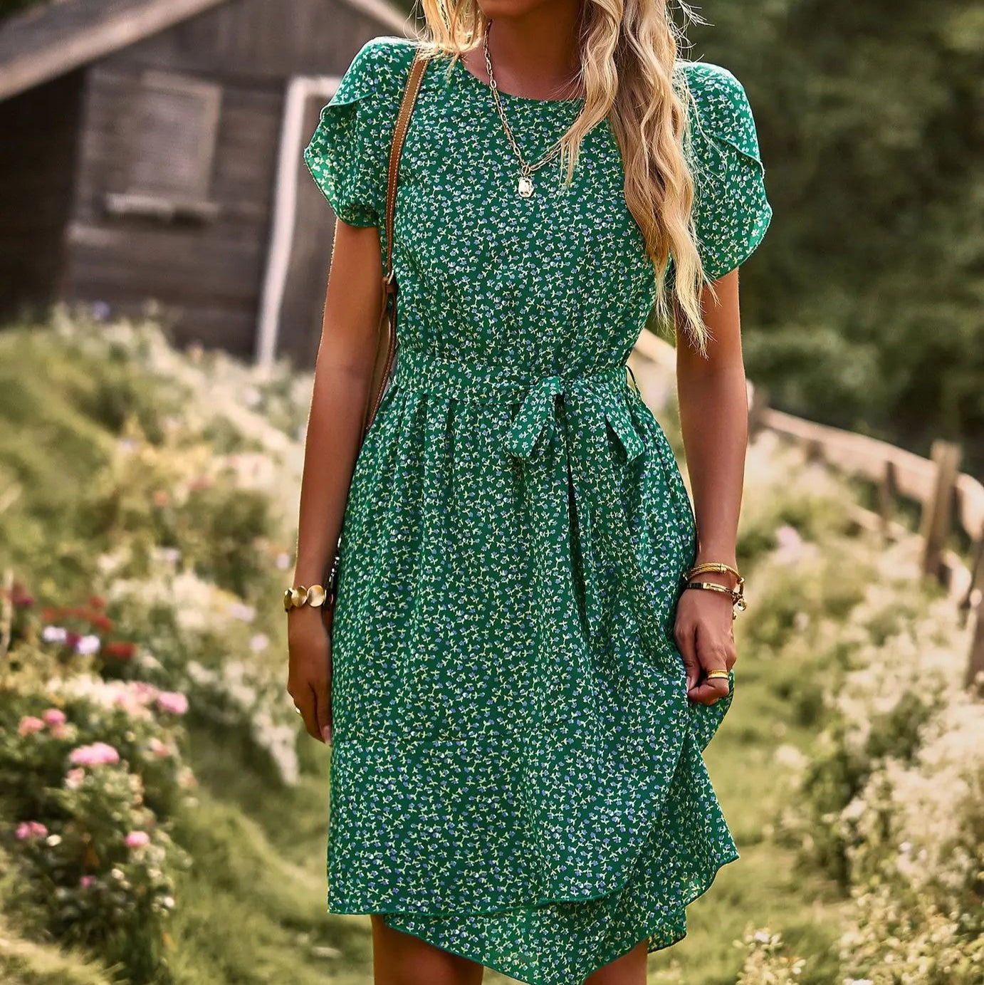 Women's - Summer Short Dress - Lightweight Fabric - Casual Chic Style - Ideal for Warm Weather Outings & Events