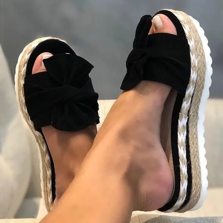 Women'e - Bliss Chic Summer Sandals with Adorable Bow Detail - Perfect for Casual Events