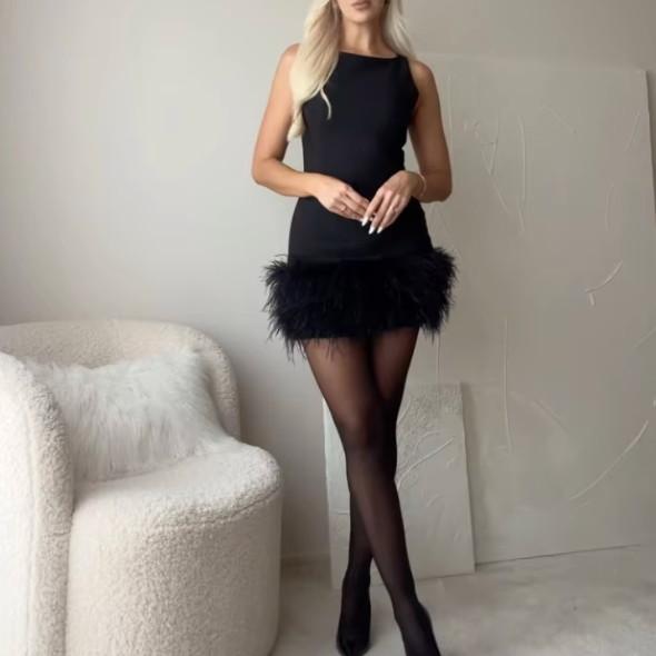 Women's - Glamorous Party Dress - Elegant Style - Comfortable Fabric - Perfect for Special Occasions