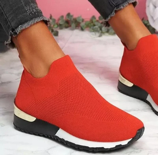 Women's - Outdoor Running Shoes - Lightweight & Breathable - Perfect for All Terrains