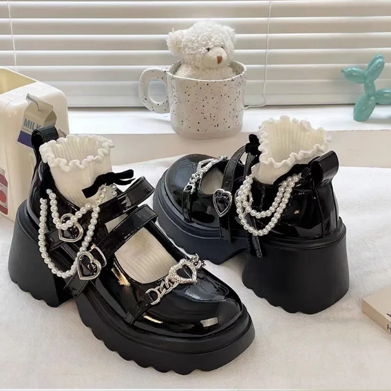 Women's - Chunky Heels - Stylish and Comfortable - Trendy Footwear for Every Occasion
