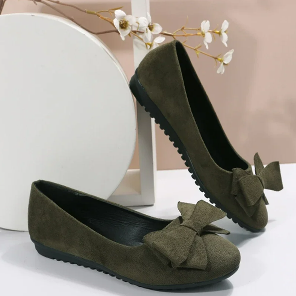 Women's - Ribbon Flat Shoes - Stylish and Comfortable - Perfect for Everyday Wear - Trendy Footwear