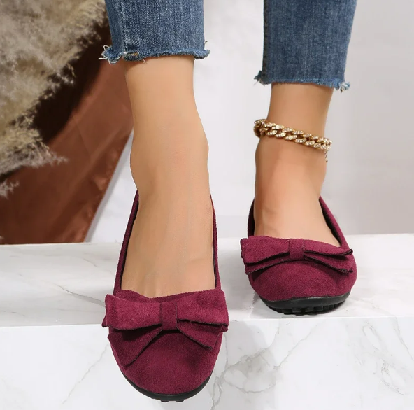 Women's - Ribbon Flat Shoes - Stylish and Comfortable - Perfect for Everyday Wear - Trendy Footwear
