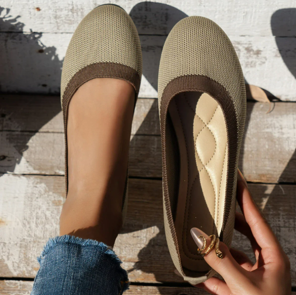 Women's - Comfortable Round Toe Flats - Versatile Everyday Shoes - Stylish, Lightweight Footwear for All Occasions