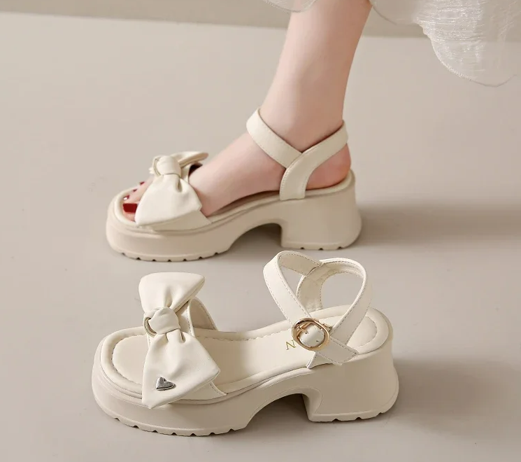Women's - Platform Sandals - Comfortable Casual Footwear - Stylish Summer Shoes for Everyday Wear
