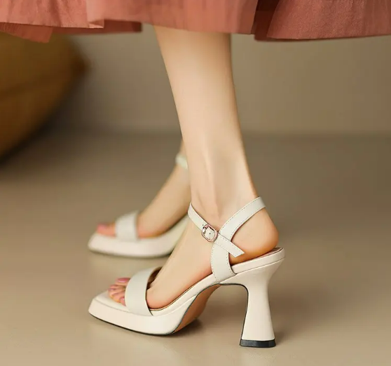 Women's - Stylish Platform Heels - Comfortable and Trendy Design - Perfect for Any Occasion