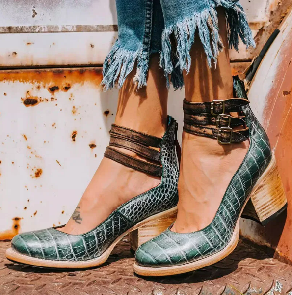 Women's - Vintage Heels - Classic Style - Comfortable Fit - Timeless Design for Any Occasion - Stylish Women's Shoes