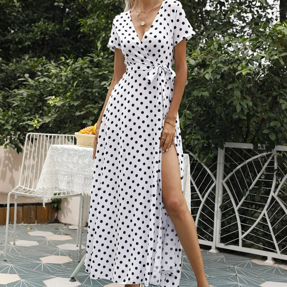 Women's - Casual Dress - Lightweight Printed Polka Dot - Trendy Everyday Wear for Stylish Comfort
