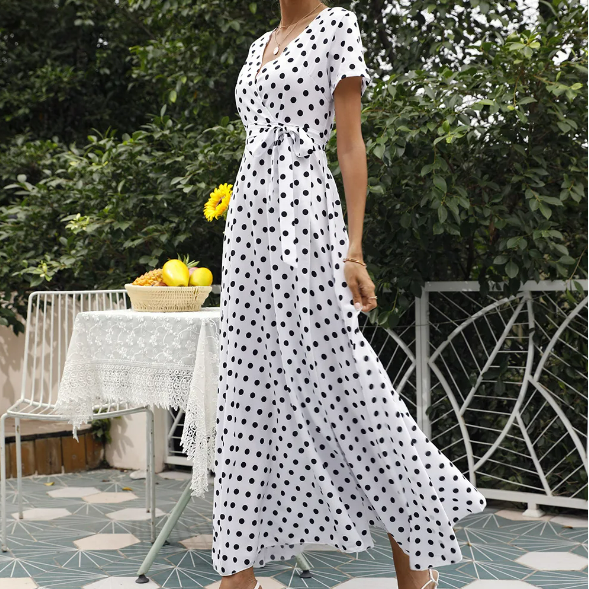 Women's - Casual Dress - Lightweight Printed Polka Dot - Trendy Everyday Wear for Stylish Comfort