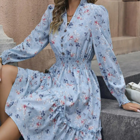 Women's - Floral Print Dress - Lightweight Flowing Fabric - Ideal for Summer Outings - Elegant & Comfortable Style