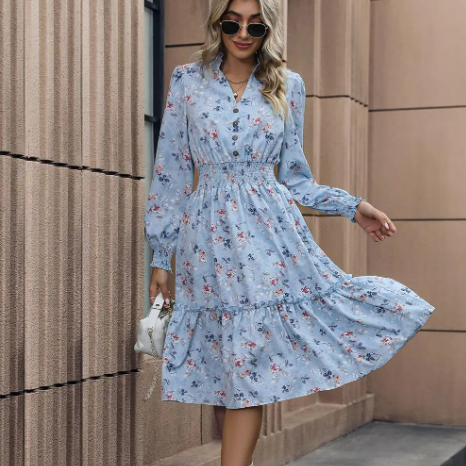 Women's - Floral Print Dress - Lightweight Flowing Fabric - Ideal for Summer Outings - Elegant & Comfortable Style