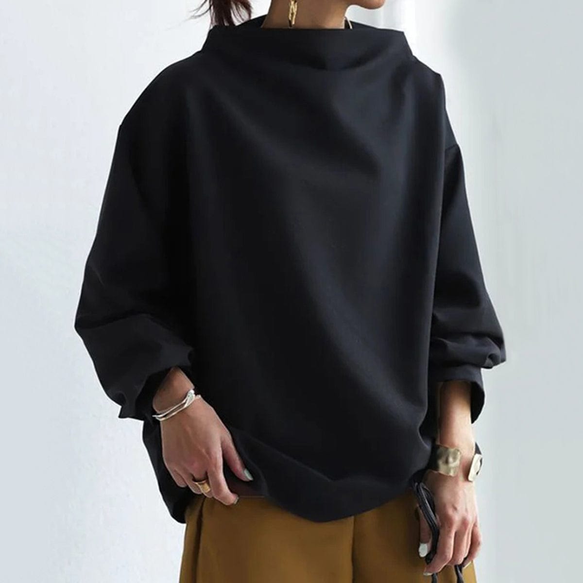 Women's - High Neck Sweater – Cosy Knit – Casual Style