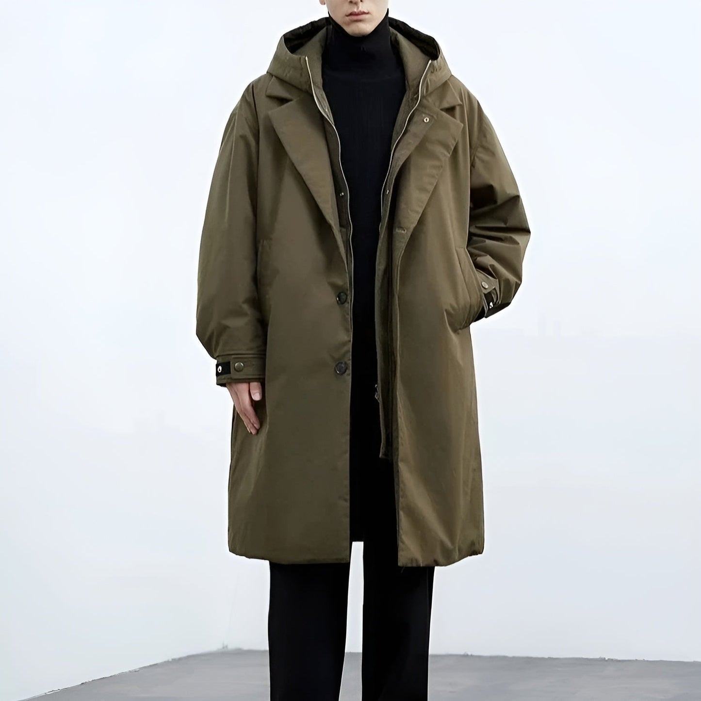 Men's - Stylish Trench Coat - Water-Resistant Fabric - Perfect for All Seasons
