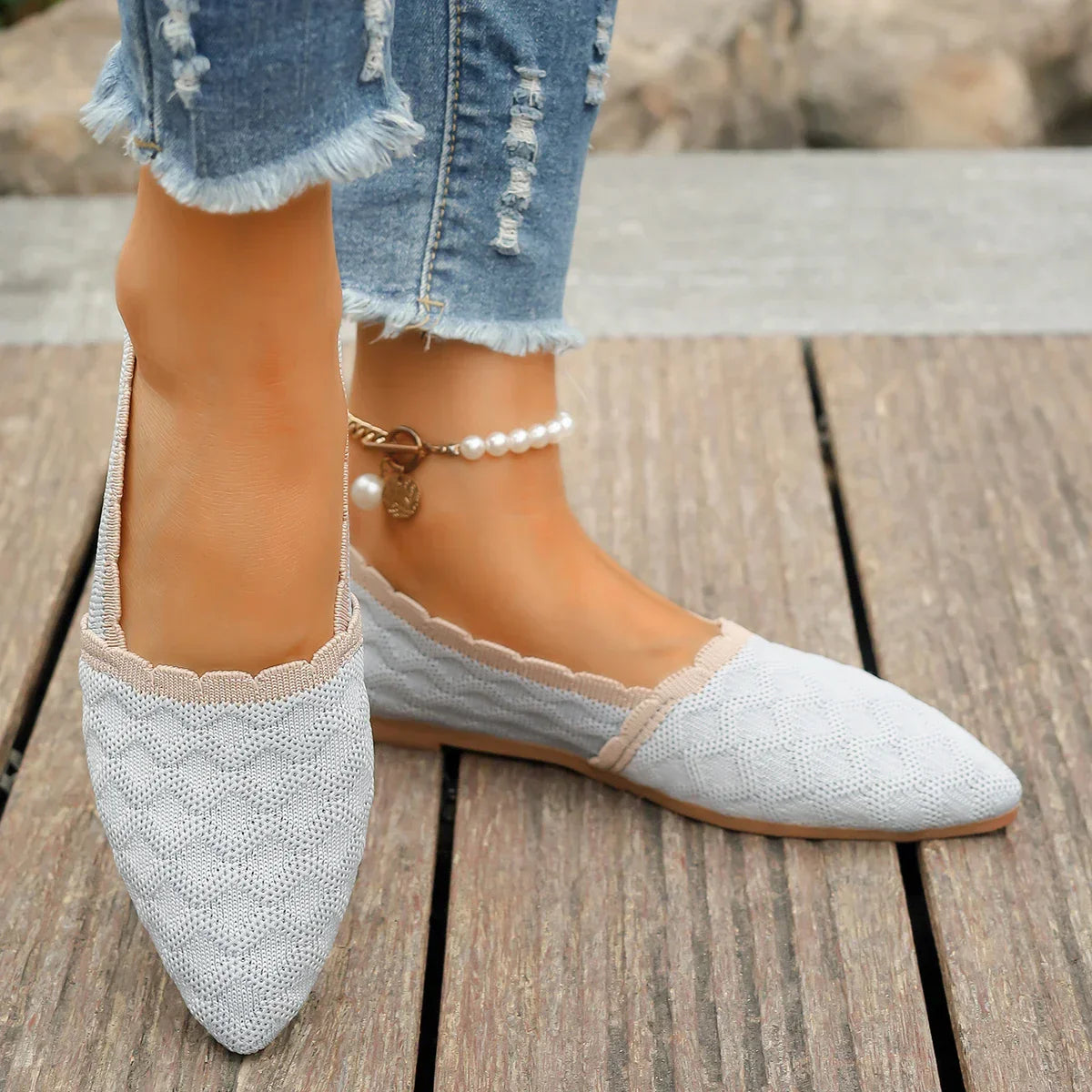 Women's - Knitted Flat Shoes - Comfortable & Stylish Footwear - Perfect for Everyday Wear