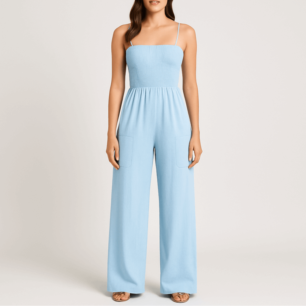 Women's - Sleeveless Summer Jumpsuit - Functional Pockets