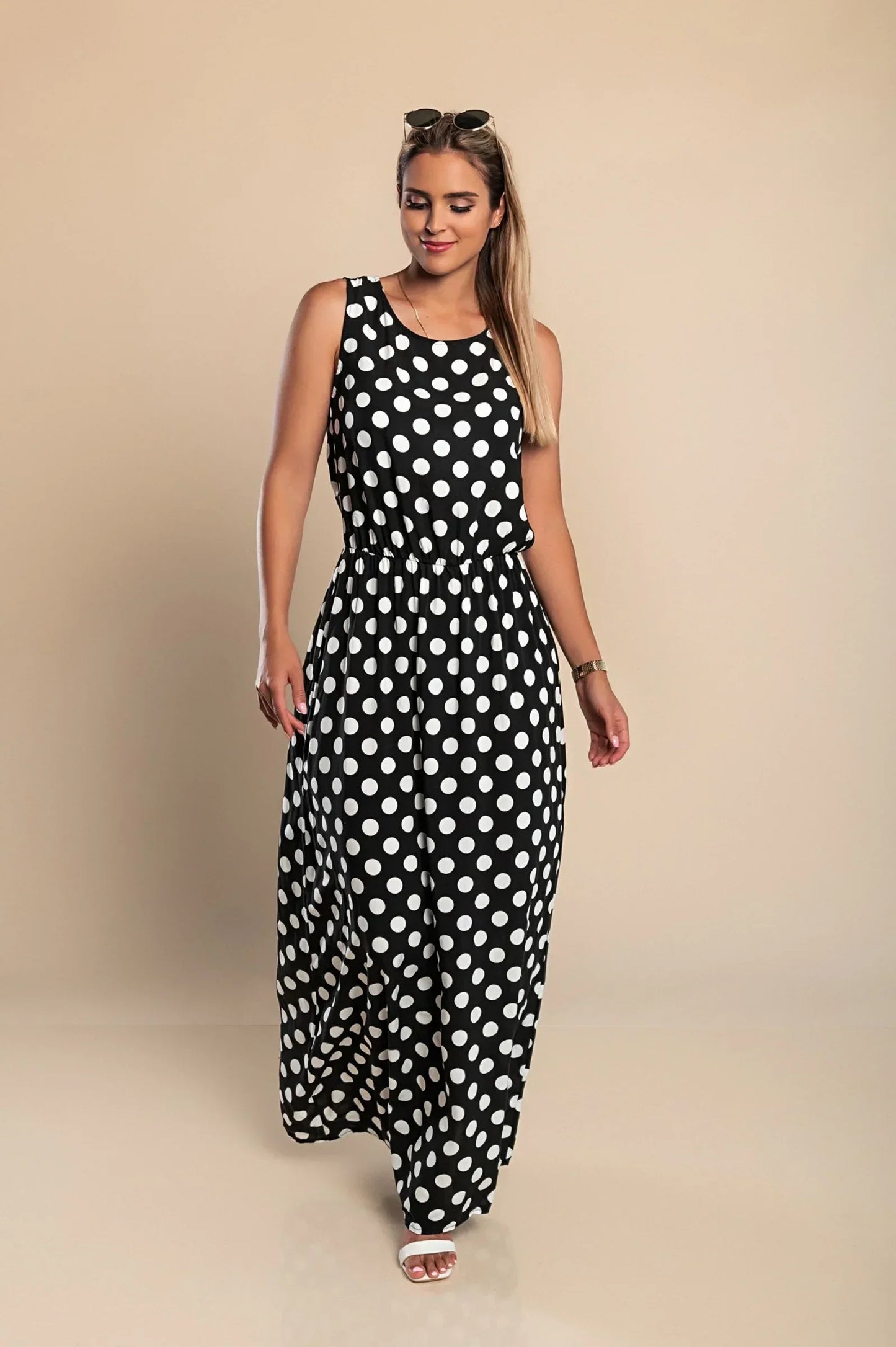 Women's - Polka Dot Maxi Dress - Breezy Cotton Blend - Stylish Summer Fashion - Perfect for Any Occasion
