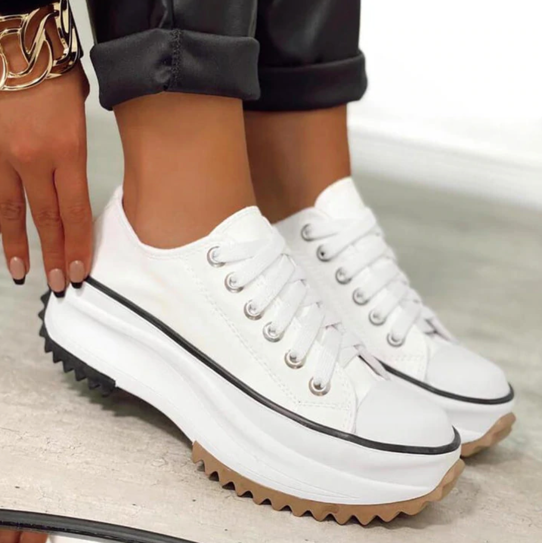 Women's - Dynamic Plateau Sneakers - Stylish & Comfortable
