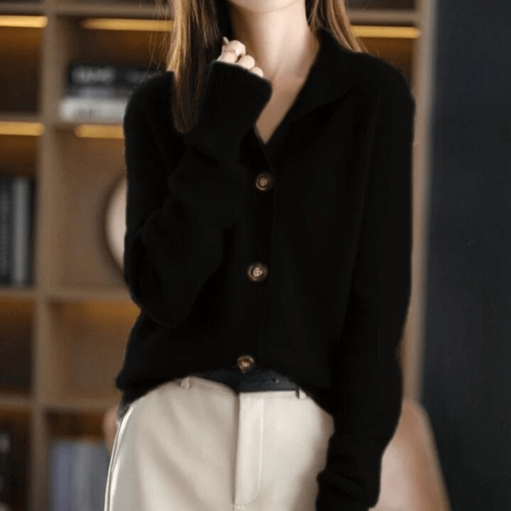 Women's - Luxurious Knit Cardigan - Cosy & Stylish Layer