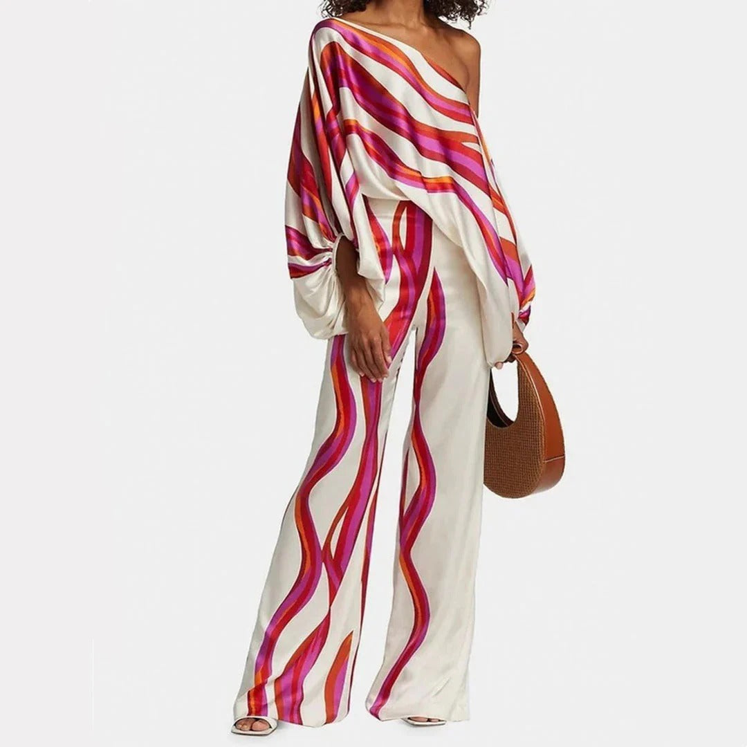 Women's - Vintage Off-Shoulder Two-Piece Set