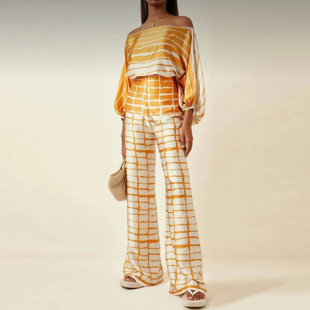 Women's - Vintage Off-Shoulder Two-Piece Set