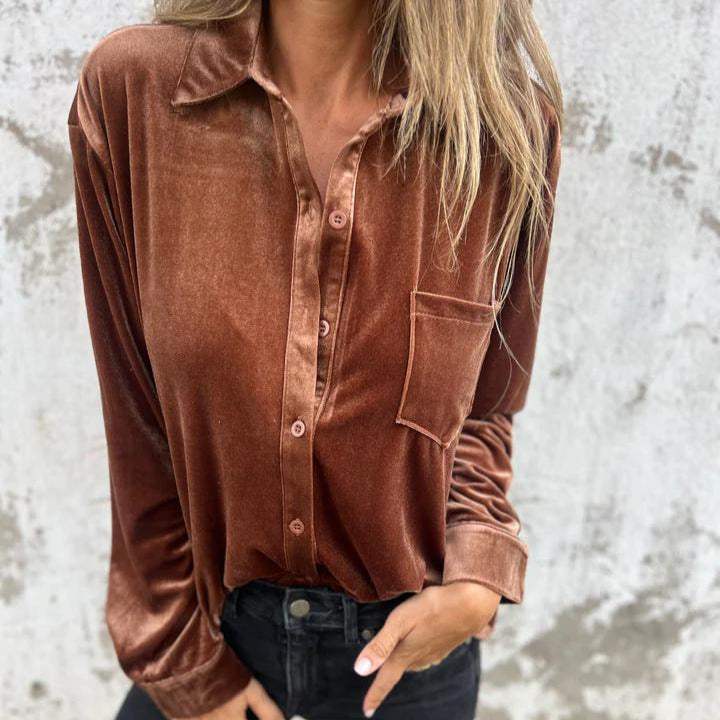 Women's - Velvet Shirt - Soft & Luxurious Fabric - Trendy Style