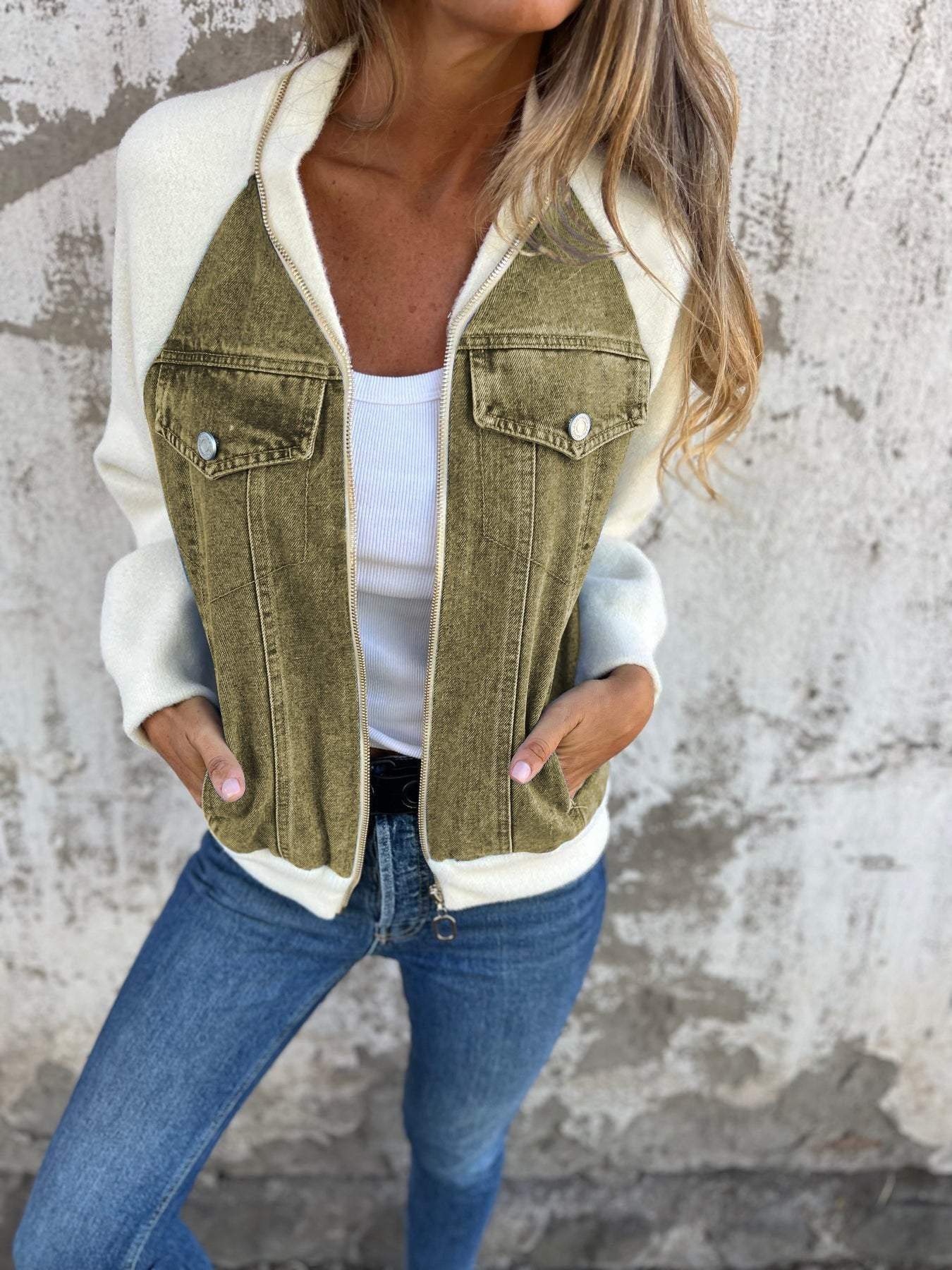 Women's - Sporty Denim Jacket – Stylish Design – Casual Outerwear