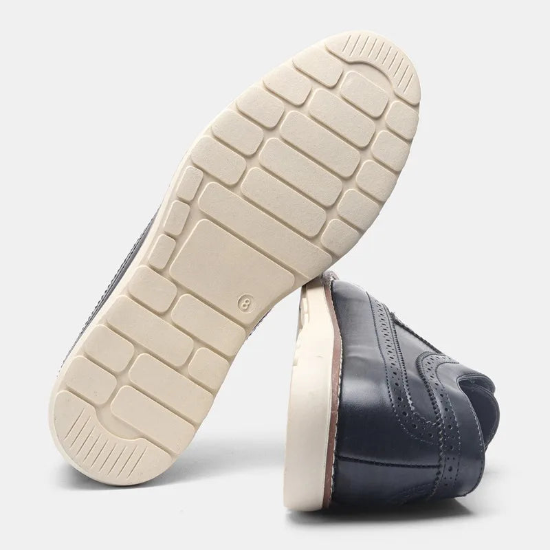 Men's - Classic Shoes - Leather - Timeless Style & Comfort