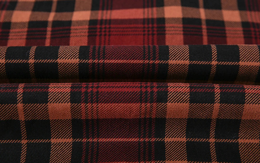Men's - Lumberjack Hoodie - Cosy Flannel Material - Stylish Casual Wear