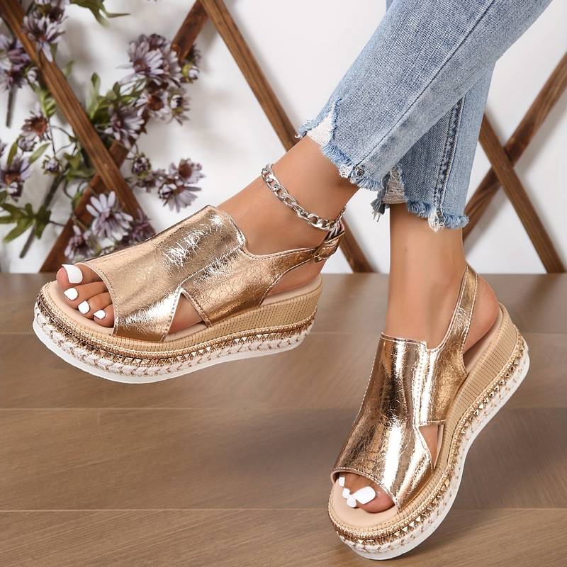 Women's - Metallic Sandals – Stylish Design, Comfortable Fit – Casual Footwear