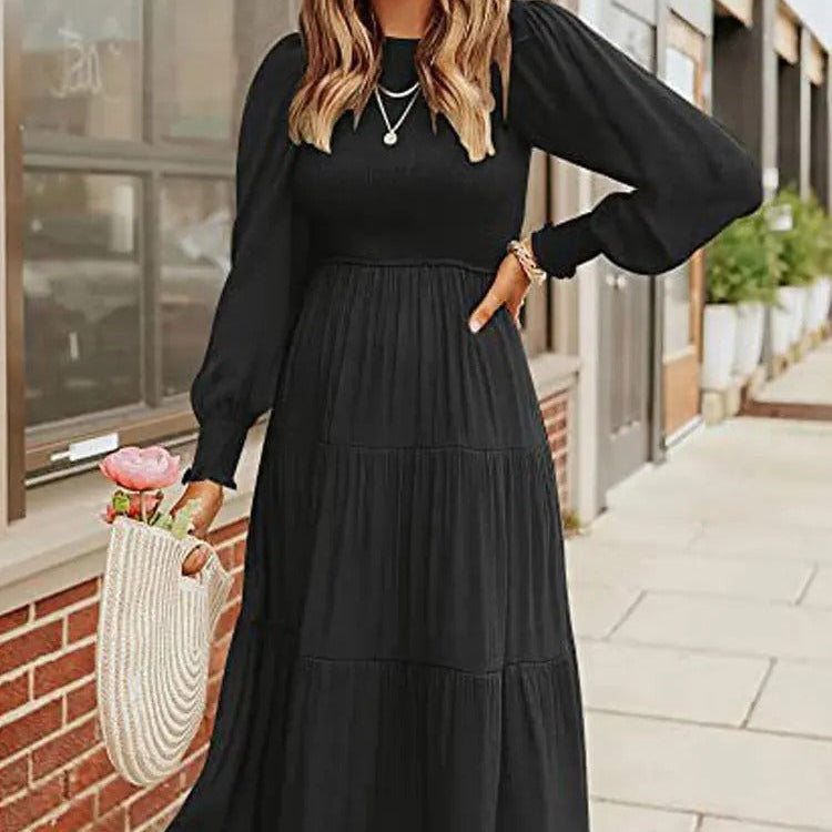 Women's - Trendy Dress - Comfortable Fabric - Stylish Everyday Wear for Any Occasion - Perfect for Every Wardrobe