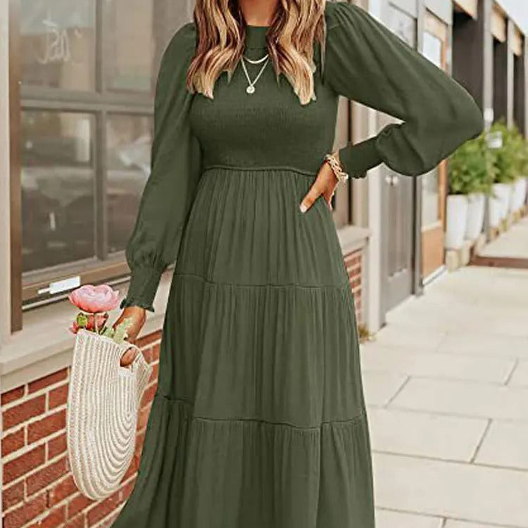 Women's - Trendy Dress - Comfortable Fabric - Stylish Everyday Wear for Any Occasion - Perfect for Every Wardrobe