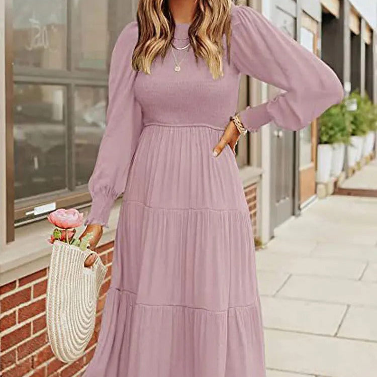 Women's - Trendy Dress - Comfortable Fabric - Stylish Everyday Wear for Any Occasion - Perfect for Every Wardrobe