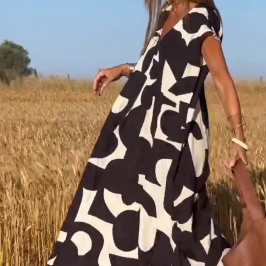 Women's - Black & White Maxi Dress - V-Neck A-Line